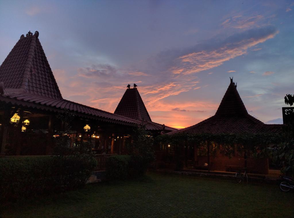 Joglo Ayem Tentrem Prambanan Dış mekan fotoğraf